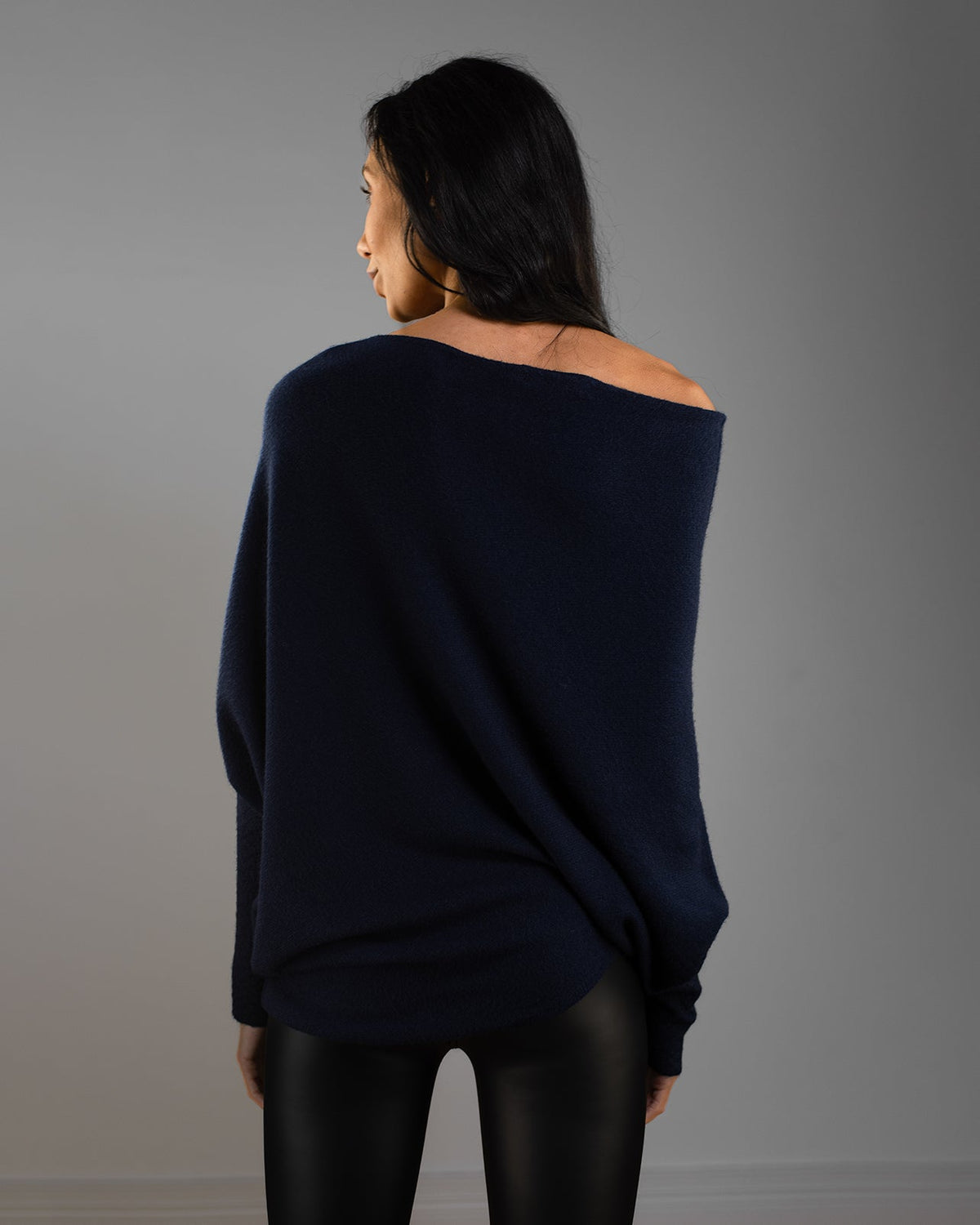 AMÉLIE | Maglia Asimmetrica Blu Navy