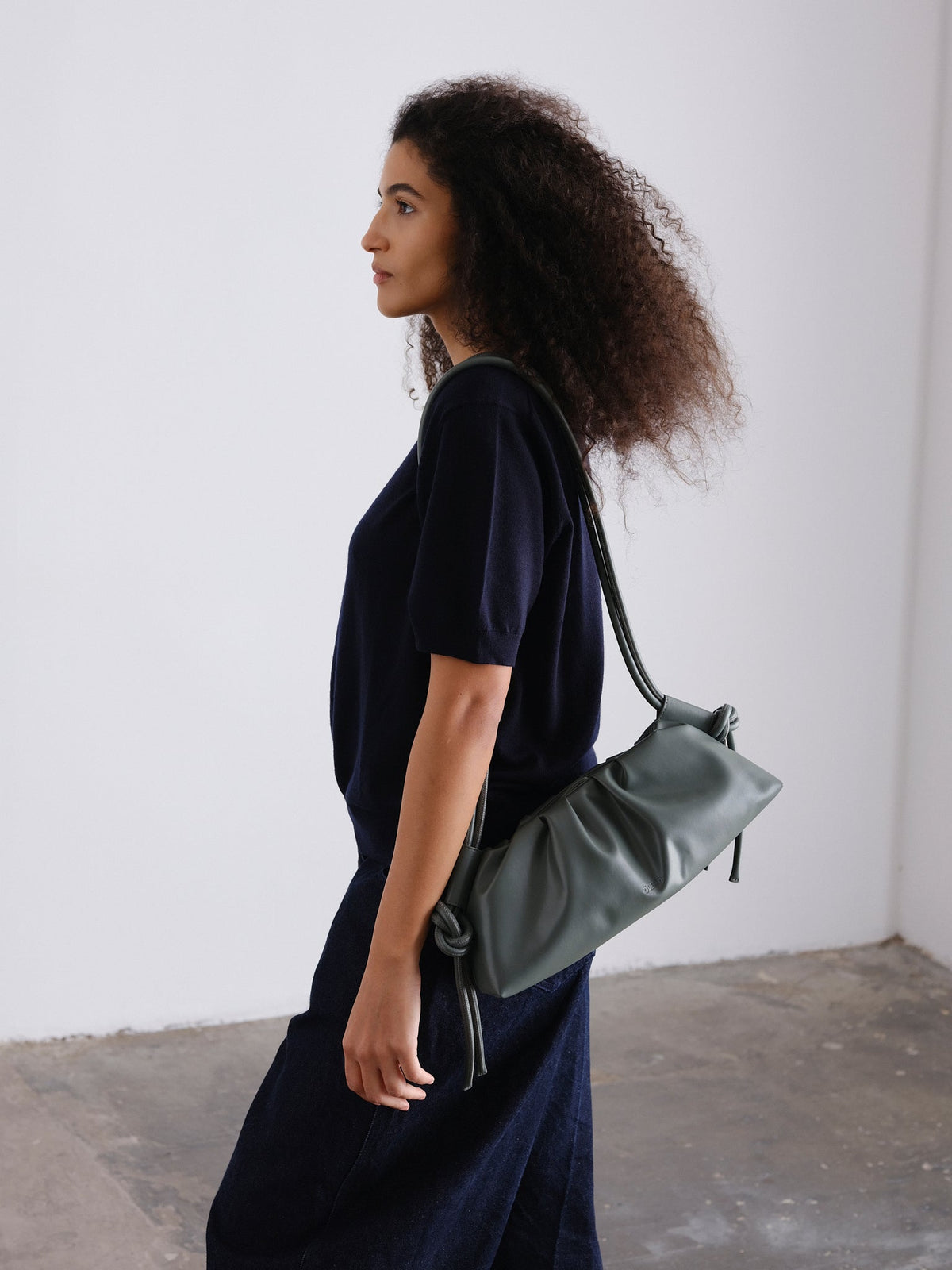 Borsa Dumpling | Eleganza e Versatilità