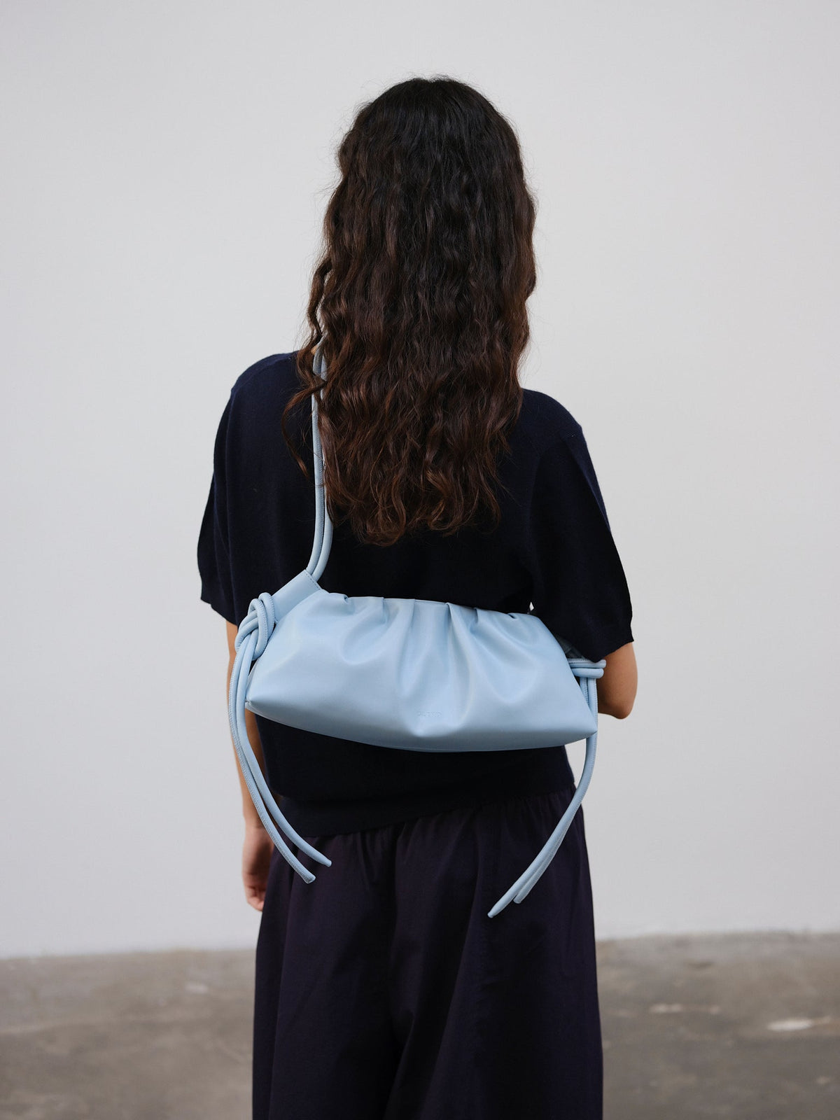 Borsa Dumpling | Eleganza e Versatilità