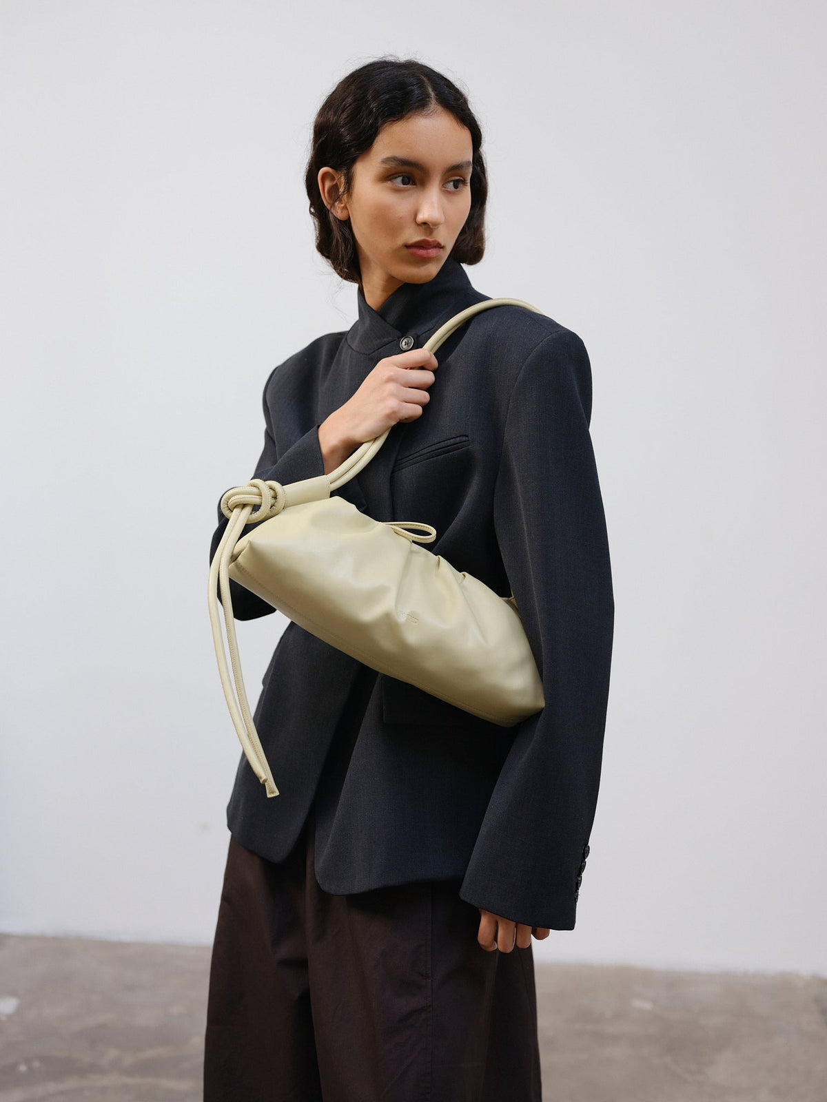 Borsa Dumpling | Eleganza e Versatilità