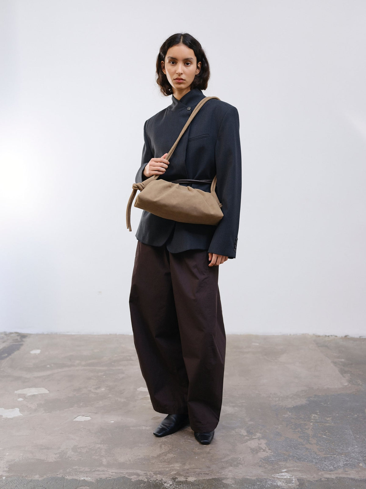 Borsa Dumpling | Eleganza e Versatilità