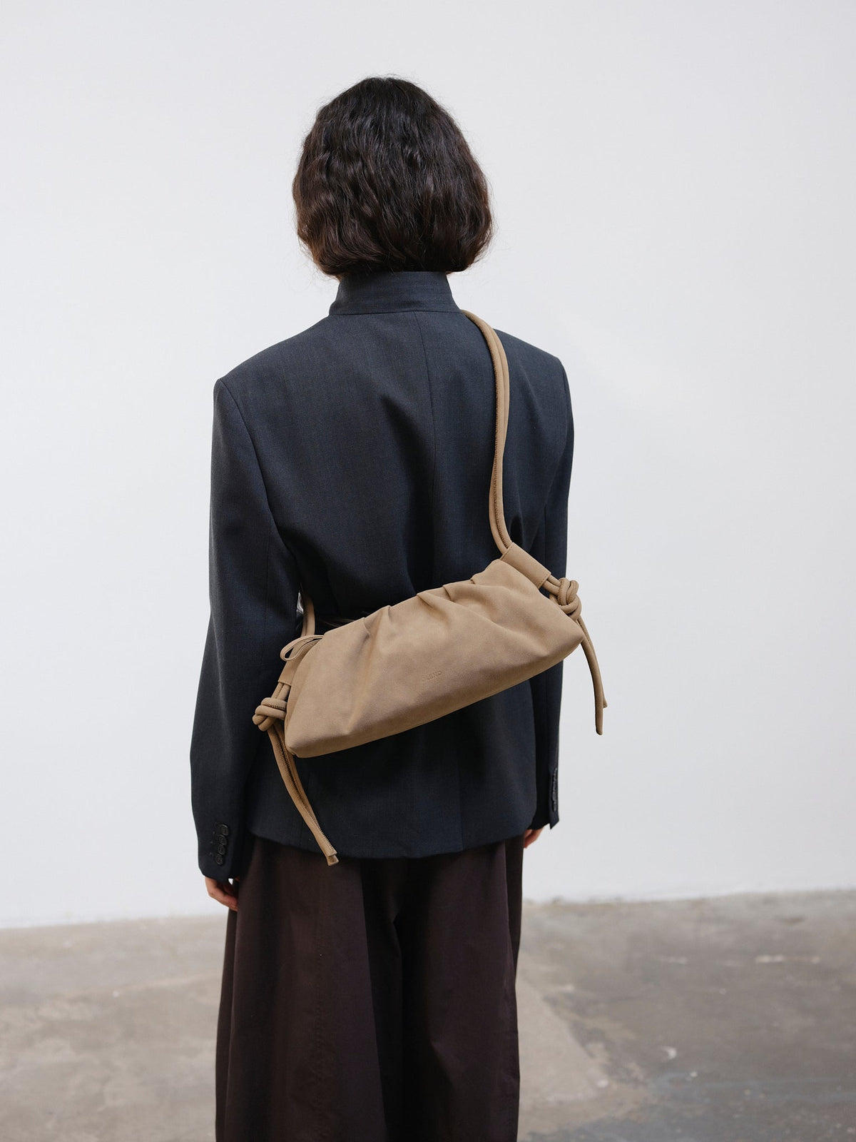 Borsa Dumpling | Eleganza e Versatilità