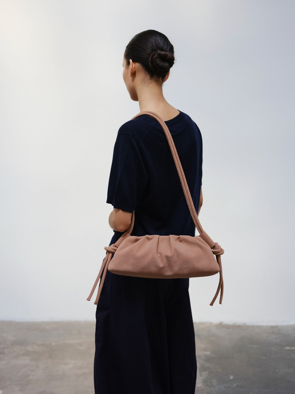 Borsa Dumpling | Eleganza e Versatilità