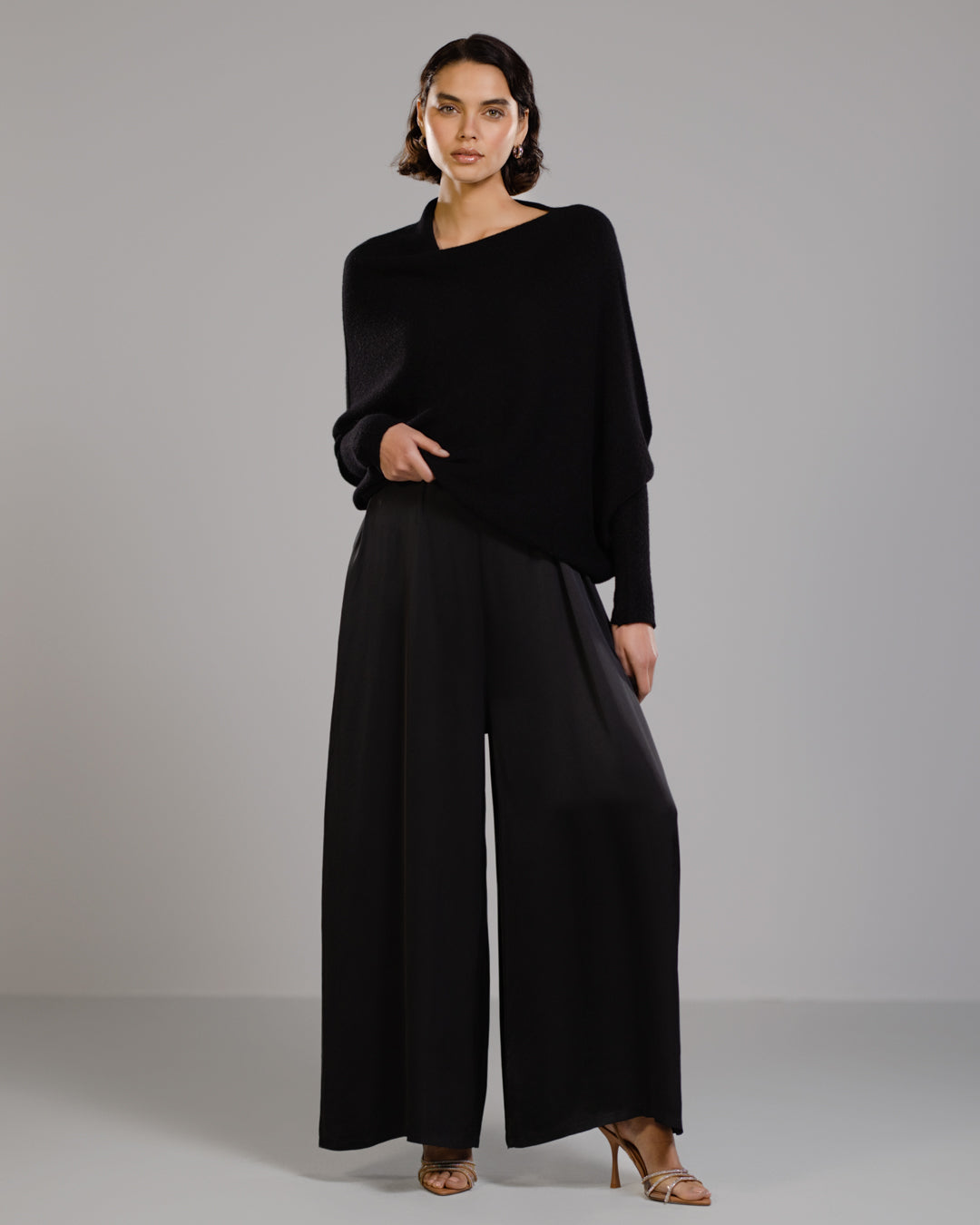CÉLINE | Maglia Asimmetrica in Maglia Morbida