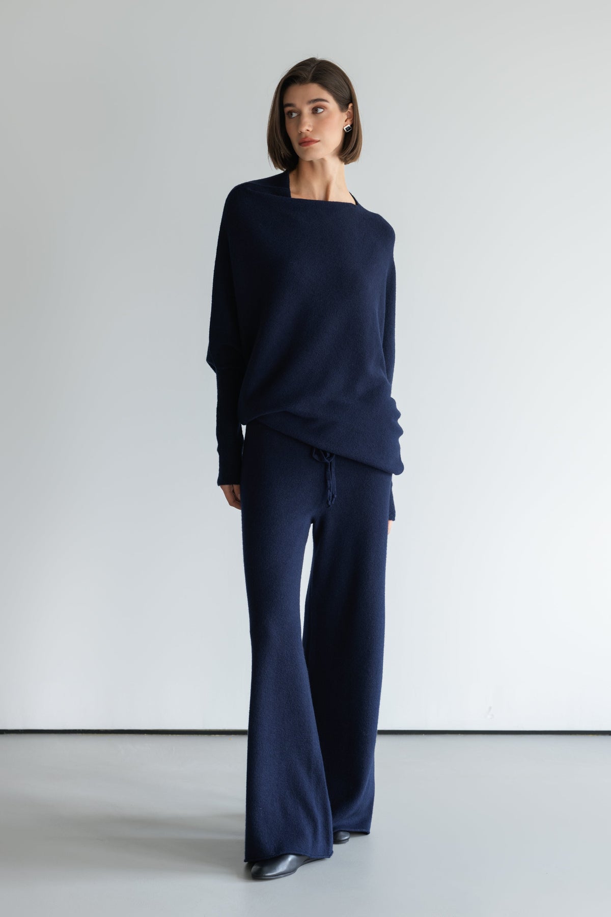 AMÉLIE | Maglia Asimmetrica Blu Navy