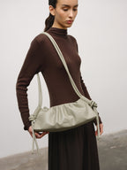 Borsa Dumpling | Eleganza e Versatilità