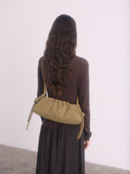 Borsa Dumpling | Eleganza e Versatilità