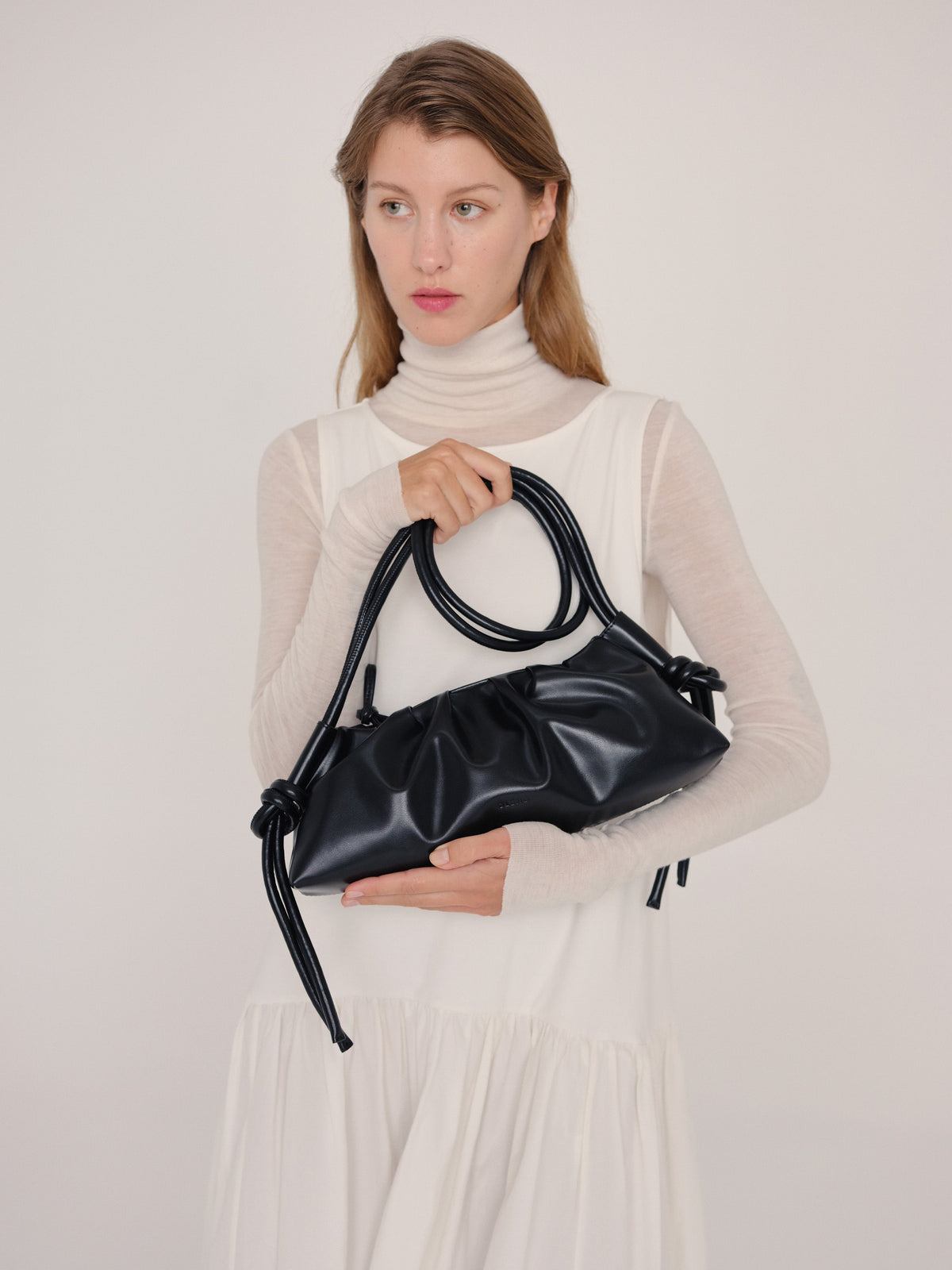 Borsa Dumpling | Eleganza e Versatilità
