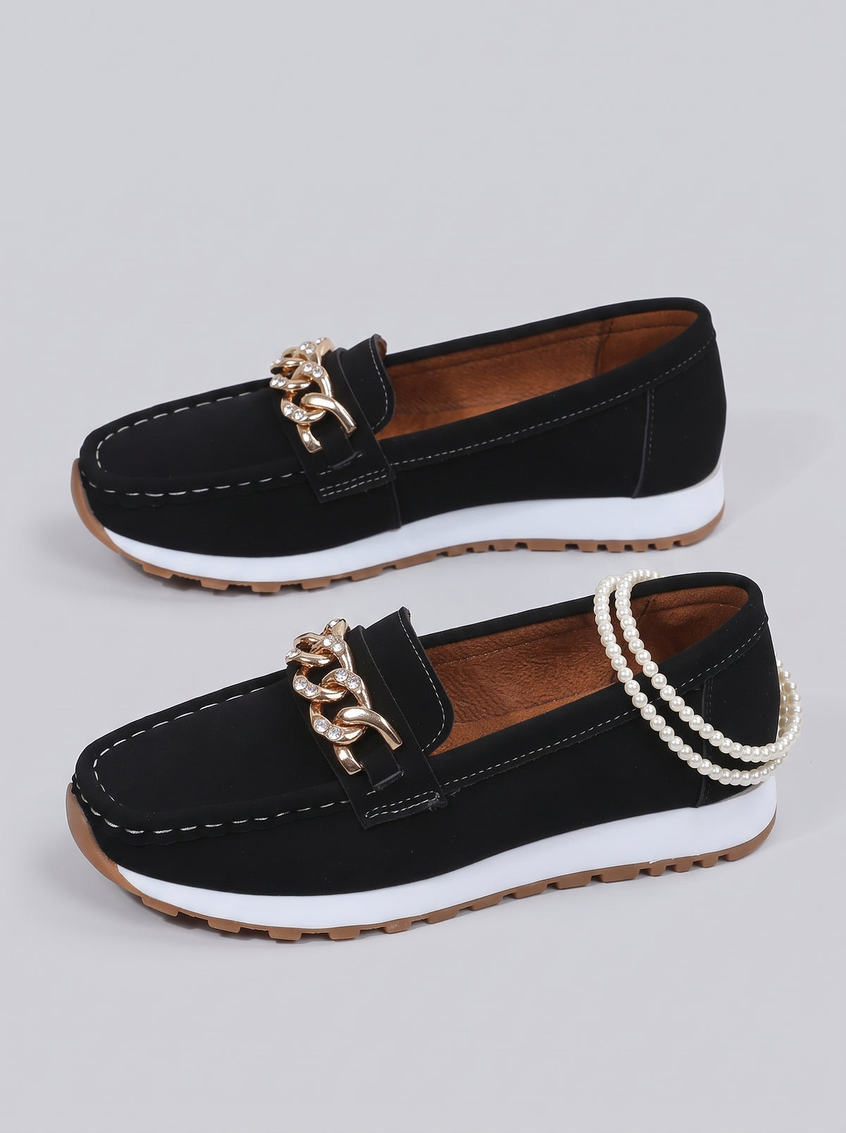 BIANCA | Mocassini con Catena – Eleganza e Comfort