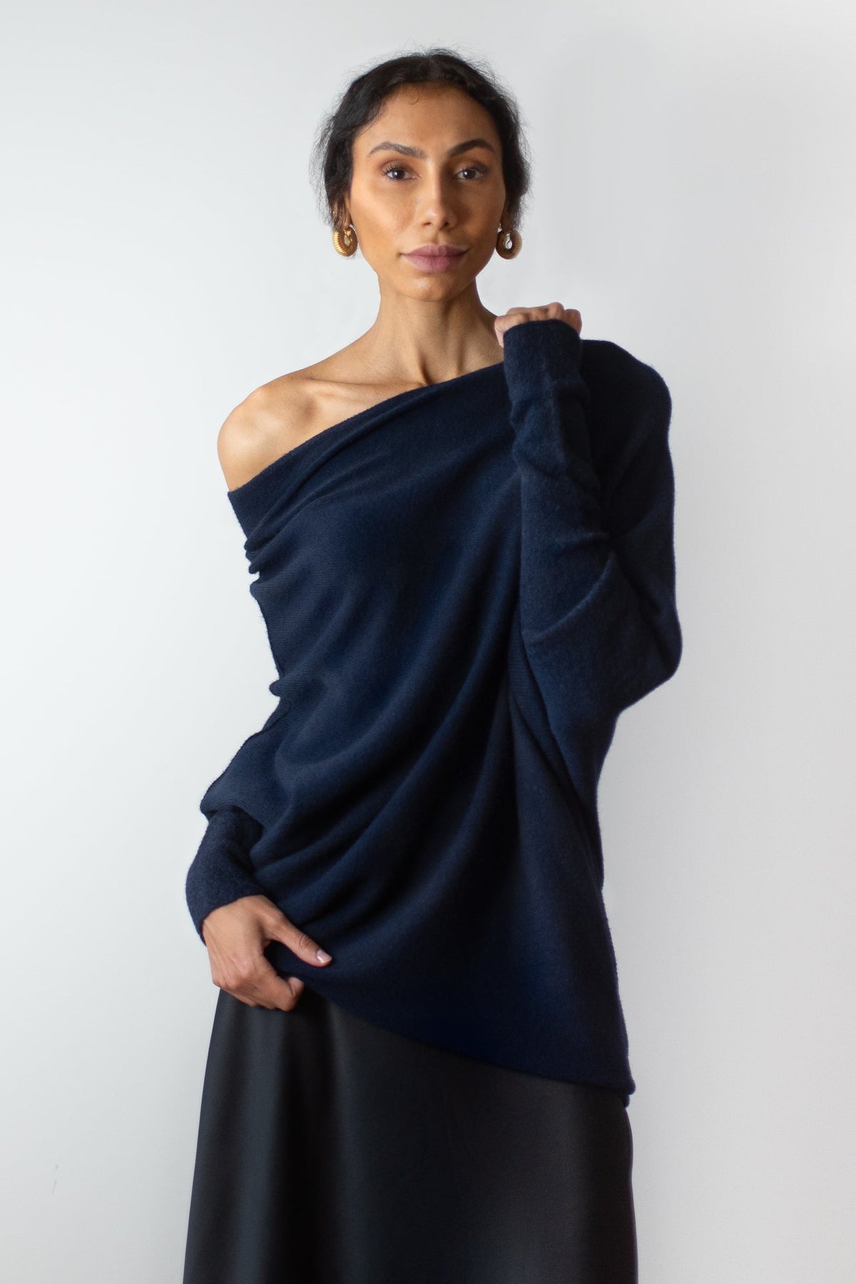 AMÉLIE | Maglia Asimmetrica Blu Navy